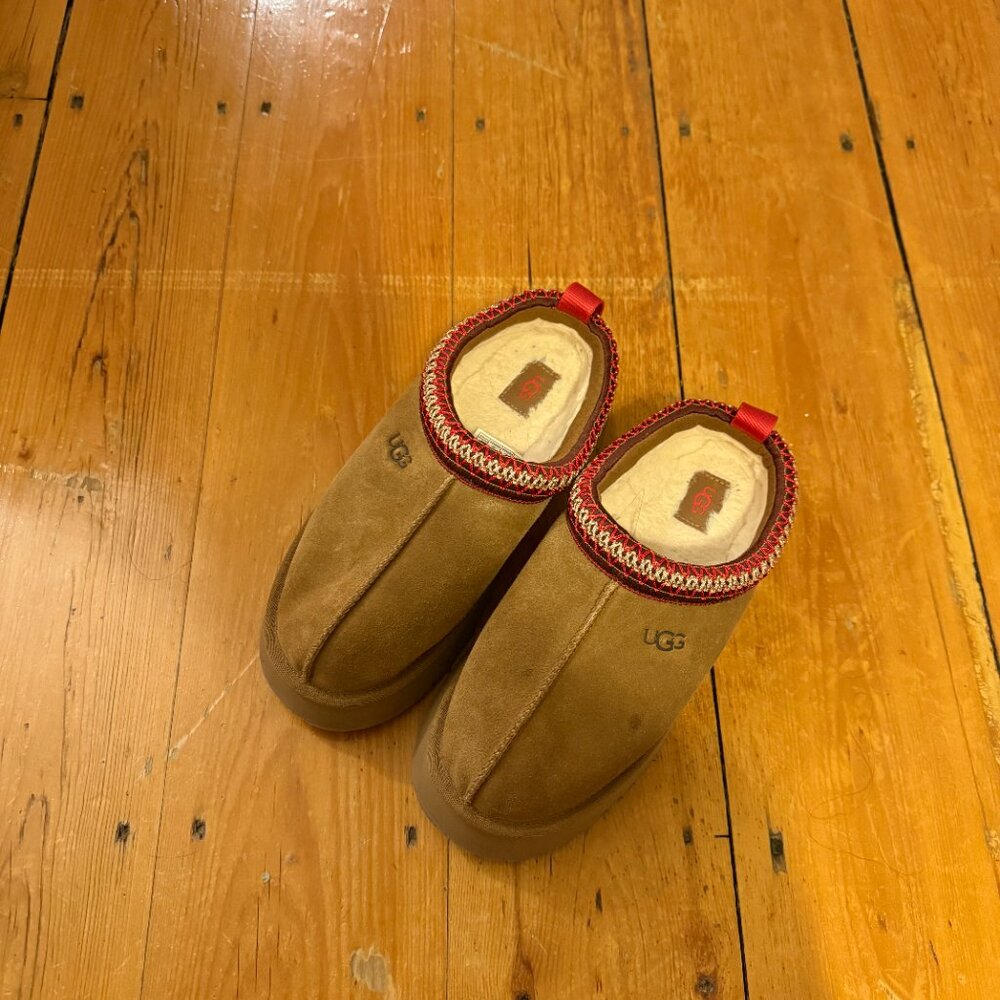 UGG Tazz Suede Platform Slippers 7